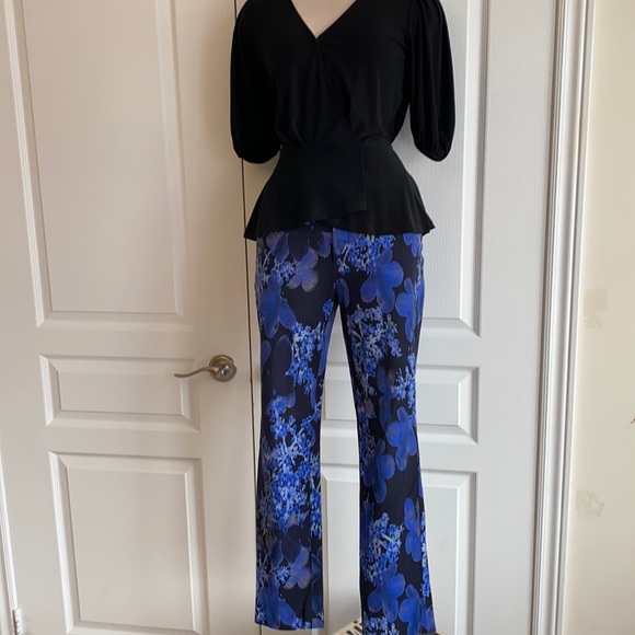 Banana Republic Sloan - size 6 - Picture 3 of 11